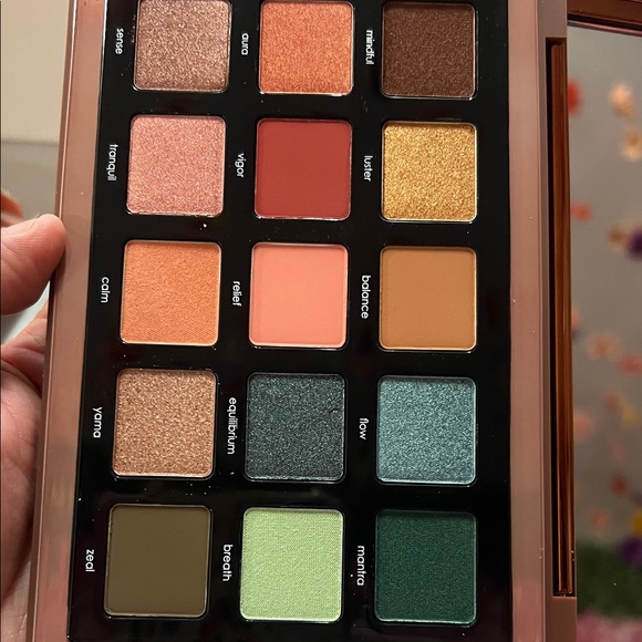 Natasha Denona Zendo Palette in Deep Burgundy - Picture 3 of 3